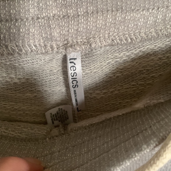 Sweat shorts - Picture 3 of 5